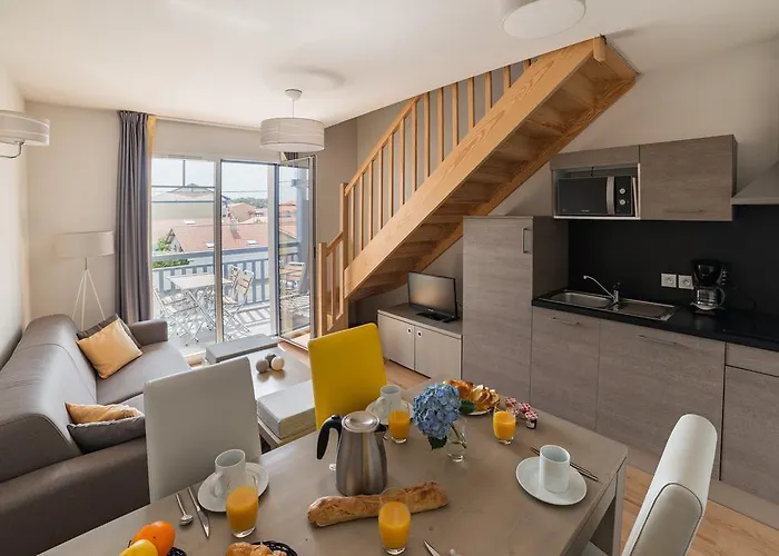 Апарт-отель Lagrange Les Balcons De L'ocean Бискаррос